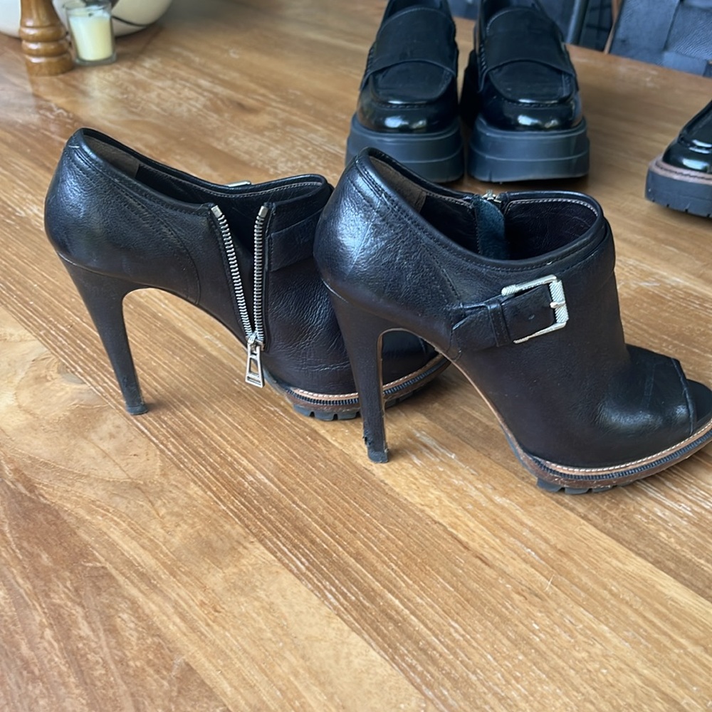 Belstaff England Peep Toe Platform Bootie